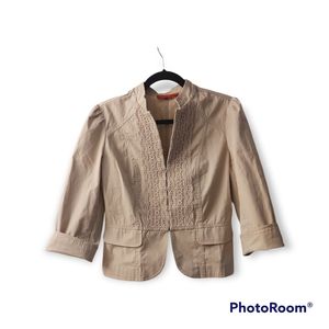 Elle lace trimmed top